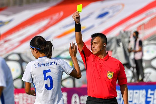 马克西33分76人送黄蜂3连败 骑士力克活塞